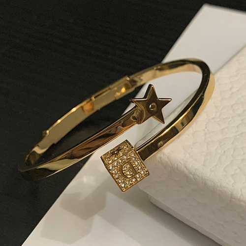 디올 팔찌 D9778 2020/신상 (정품과 비교가능한 퀄리티)