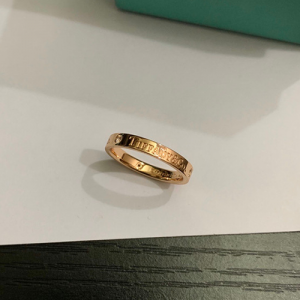 티파니 반지 T1099 2020/신상  (정품과 비교가능한 퀄리티)