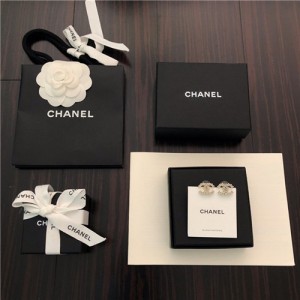 샤넬 귀걸이 C3699 2020/신상 (정품과 비교가능한 퀄리티)