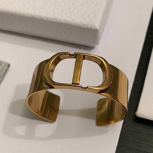 디올 팔찌 D5615 2020/신상 (정품과 비교가능한 퀄리티)