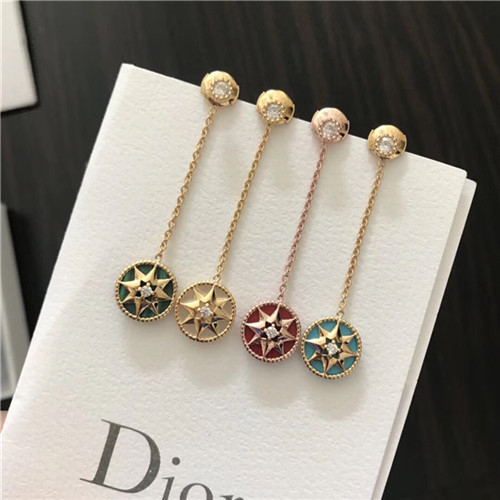 디올 귀걸이  D9124 2020/신상(색상카톡상담) (정품과 비교가능한 퀄리티)