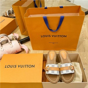 루이비통 여성용 슬리퍼 L67006-1 2021/신상