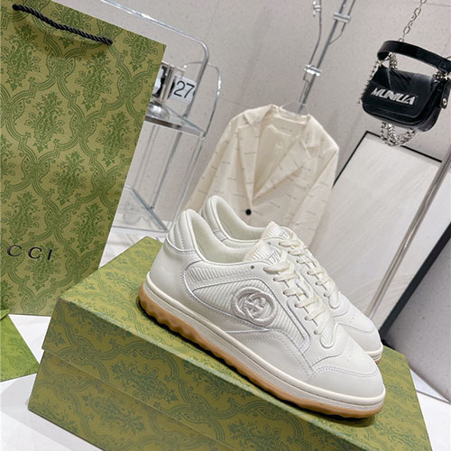 구찌 남여공용 스니커즈 G10223-6 2023/신상