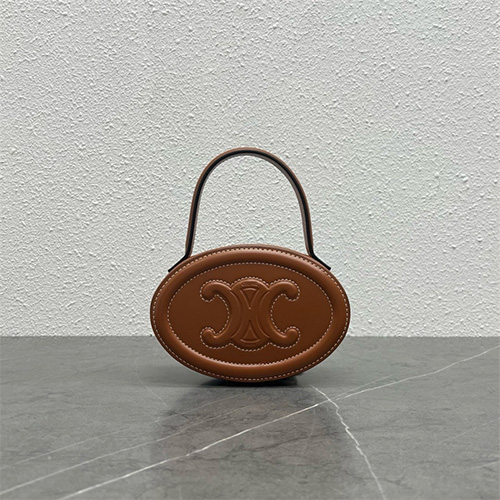 셀린느 퀴르 트리오페 오벌 탑 핸들백 198613 2023/신상