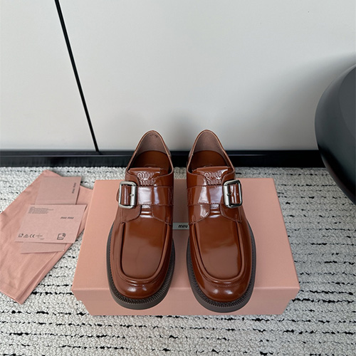 미우미우 여성용 로퍼 M65787-2 2024/신상