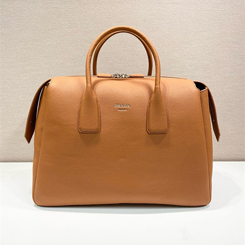 프라다 가죽 여행 가방 보스턴백 2VC035