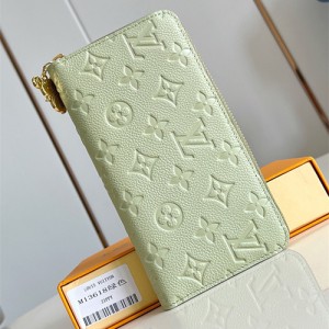 루이비통 지피 장지갑 M13618 2025/신상