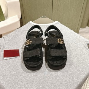 구찌 남여공용 샌들 G86235-1 2025/신상