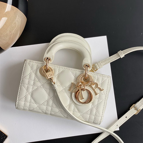 디올 레이디 디조이 미니 M0612 2025/신상