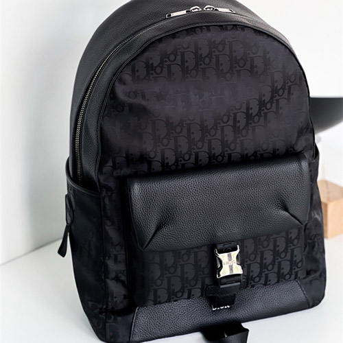 디올 백팩 M4508 2025/신상