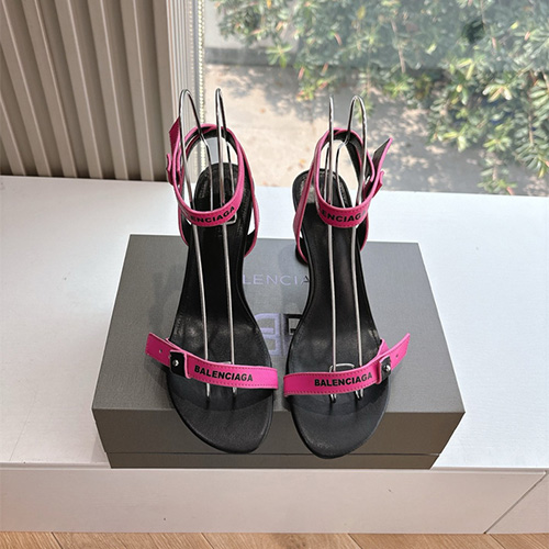 발렌시아가 여성용 샌들 (굽높이9CM) B55325-1 2025/신상