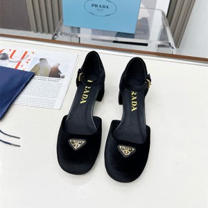 프라다 여성용 샌들 (굽높이5.5CM) P74493-2 2025/신상