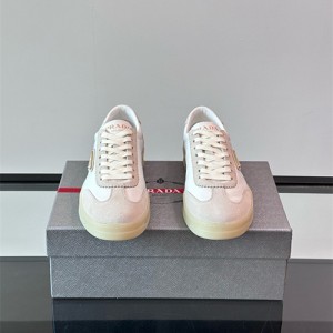 프라다 남성용 스니커즈 P98719-2 2025/신상