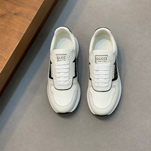 구찌 남성용 스니커즈 G81871-1 2025/신상