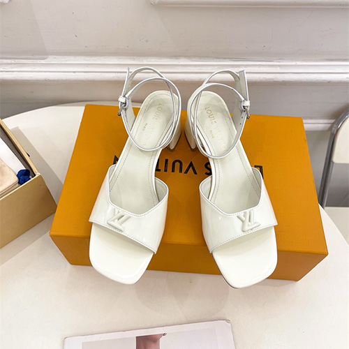 루이비통 여성용 샌들 (굽높이5.5CM) L19434-1 2025/신상