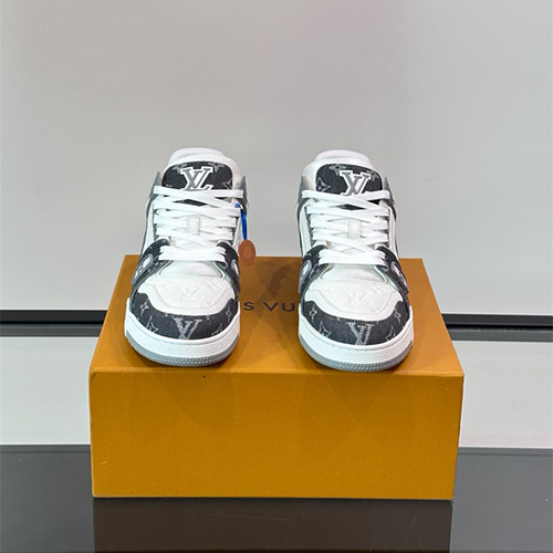 루이비통 남여공용 스니커즈 L93220-2 2025/신상