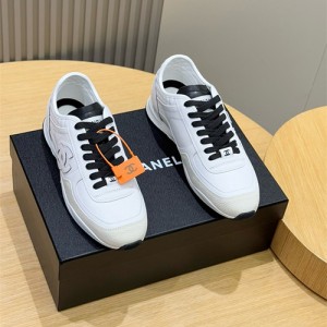 샤넬 남성용 스니커즈 C72364-1 2025/신상