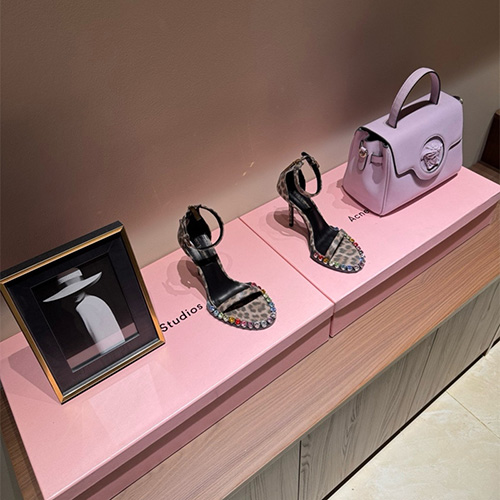 돌체앤가바나 여성용 샌들 (굽높이10CM) D75635-1 2025/신상