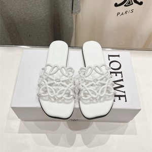 로에베 여성용 슬리퍼 L34221-2 2025/신상