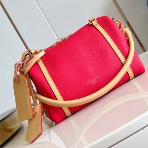 루이비통 크로스백 M13667 2025/신상