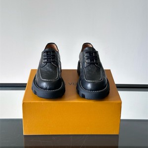 루이비통 남성용 로퍼 L94289-2 2025/신상