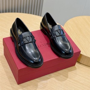 발렌티노 남성용 로퍼 V54745-2 2025/신상