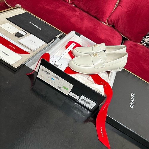 샤넬 여성용 로퍼 C75812-1 2025/신상