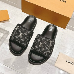 루이비통 남성용 슬리퍼 L50344-1 2025/신상