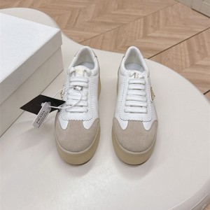 프라다 여성용 스니커즈 P67933-2 2025/신상