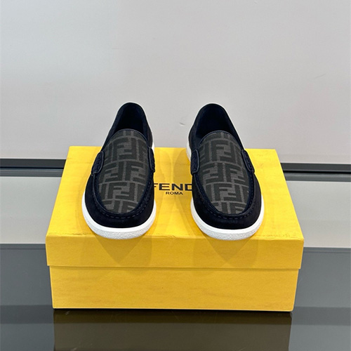 펜디 남성용 로퍼 F84479-1 2025/신상