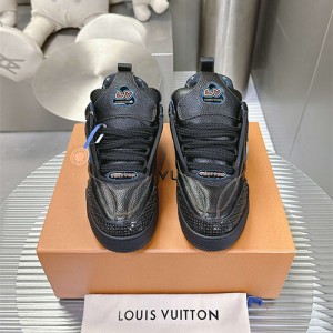 루이비통 남여공용 스니커즈 L93321-2 2025/신상