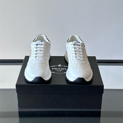 프라다 남성용 스니커즈 P98810-2 2025/신상