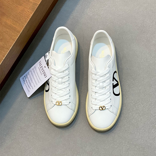 발렌티노 남성용 스니커즈 V91768-2 2025/신상