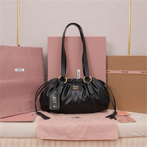 미우미우 조이 토트백 5BG306 2025/신상