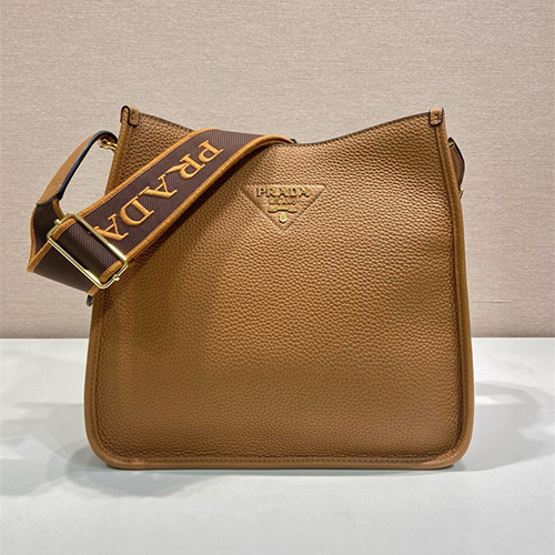 프라다 비텔로 다이노 숄더백 1BC073 2025/신상