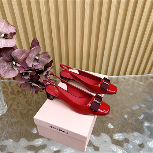 페레가모 여성용 샌들 F78095-1 2025/신상