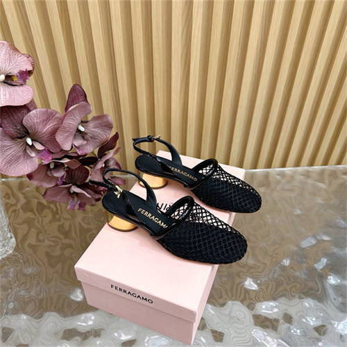 페레가모 여성용 샌들 F78105-2 2025/신상