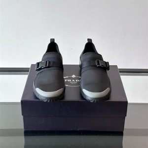 프라다 남성용 스니커즈 P98829-1 2025/신상