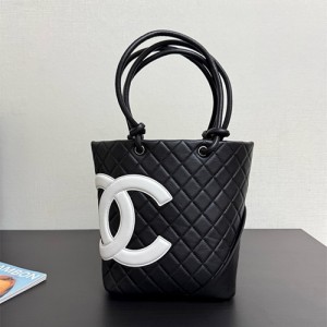 샤넬 버킷백 미디움 AS2979 2025/신상