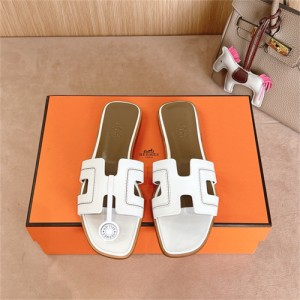 에르메스 여성용 슬리퍼 H59735-2 2025/신상