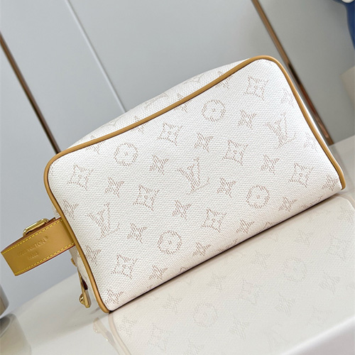 루이비통 락커 돕 키트 토일레트리 모노그램 스트랩 파우치백 M14839 2025/신상