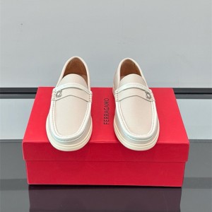 페레가모 남성용 로퍼 F34104-2 2025/신상