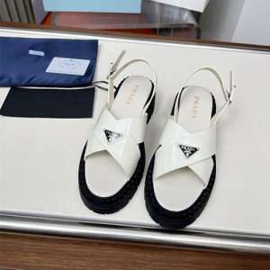 프라다 여성용 샌들 P79895-2 2025/신상