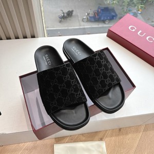 구찌 남여공용 슬리퍼 G87255-2 2025/신상