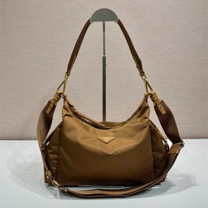 프라다 익스플로어 리나일론 라지 숄더백 1BC264 2025/신상