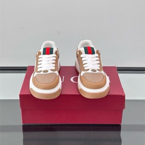 구찌 남성용 스니커즈 G83302-1 2025/신상