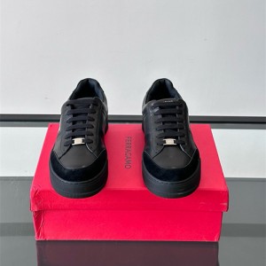 페레가모 남성용 스니커즈 F98845-2 2025/신상