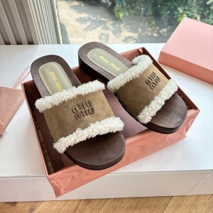 미우미우 여성용 슬리퍼 M99573-2 2025/신상