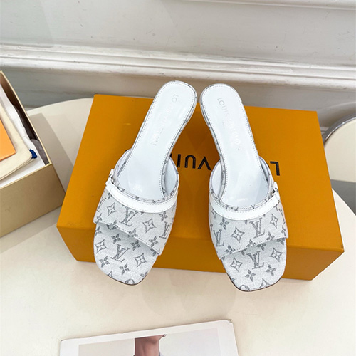 루이비통 여성용 슬리퍼 L68941-2 2025/신상