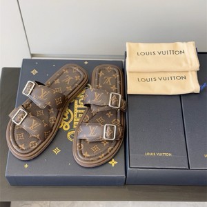 루이비통 남성용 샌들 L22455-1 2025/신상